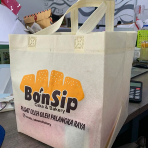 Tas Spunbond Custom Sablon Promosi Branding Logo Bakery Custom